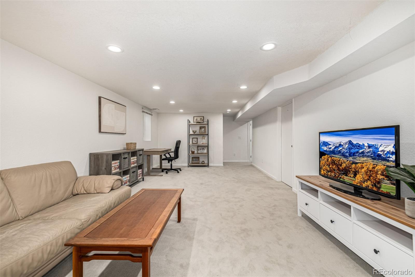 MLS Image #31 for 3760 s huron street,englewood, Colorado