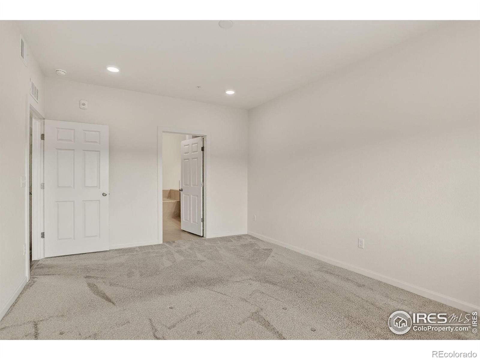 MLS Image #21 for 2435  calais drive,longmont, Colorado