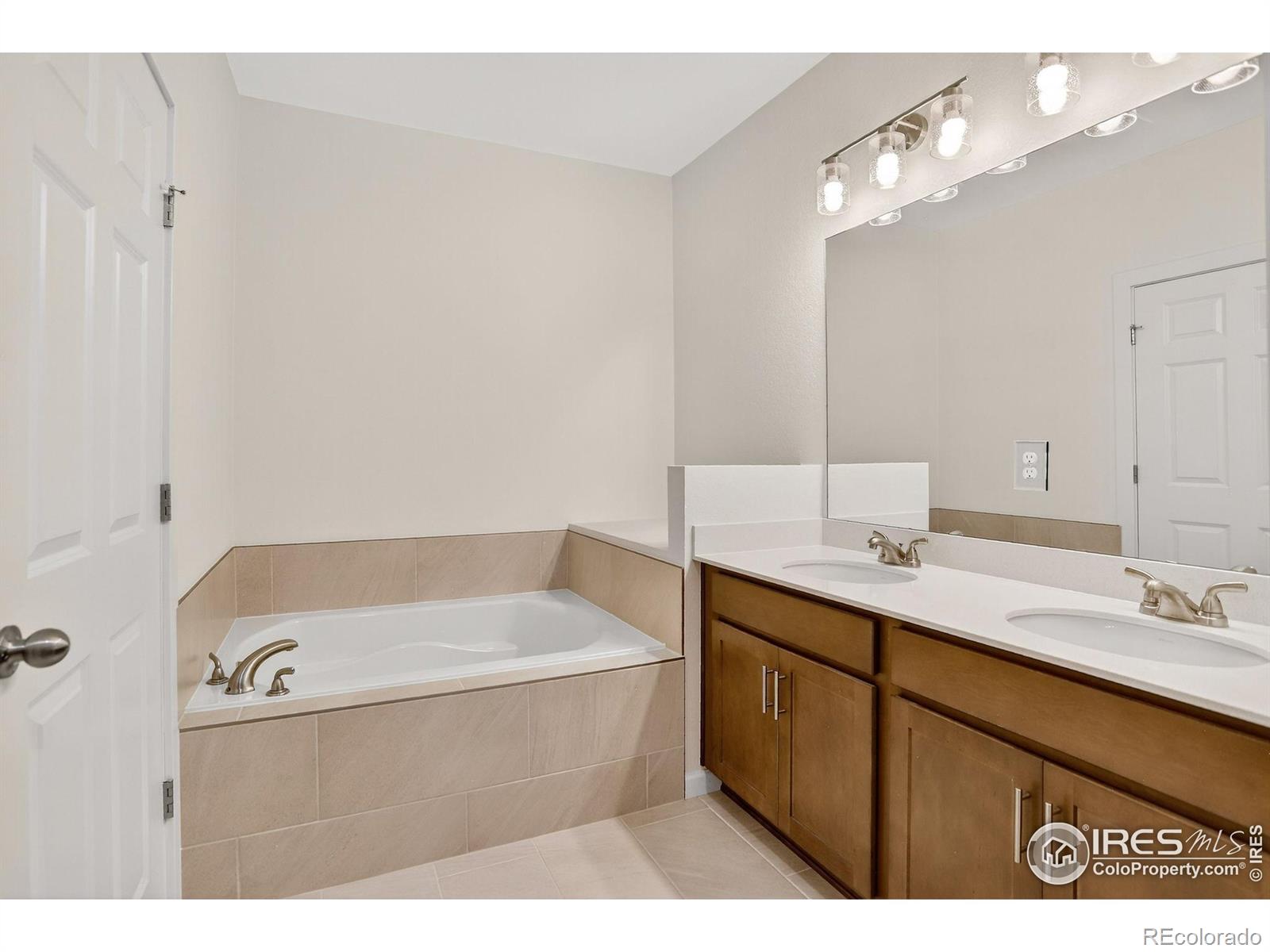 MLS Image #23 for 2435  calais drive,longmont, Colorado