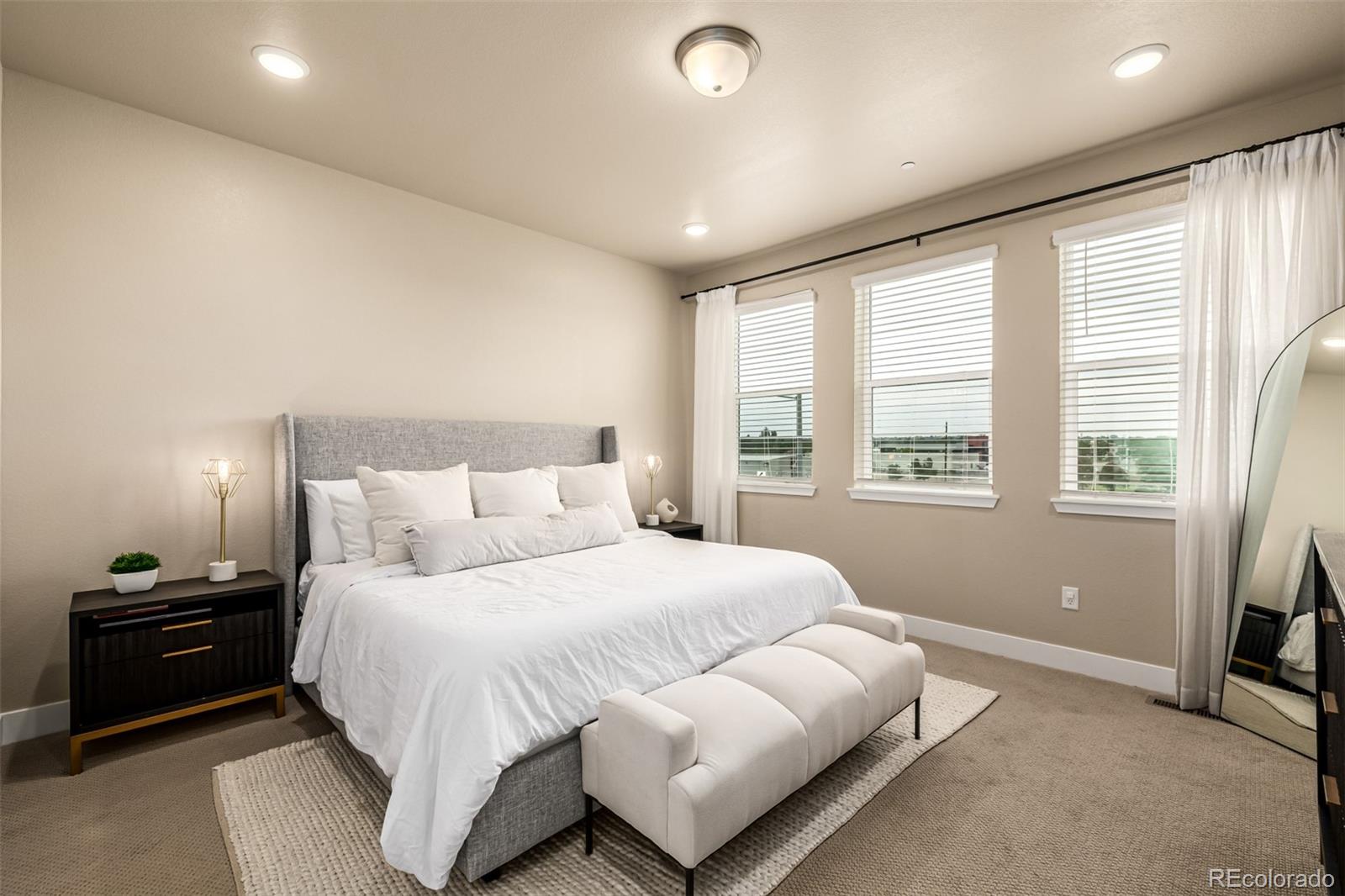 MLS Image #14 for 1575 w 68th avenue,denver, Colorado