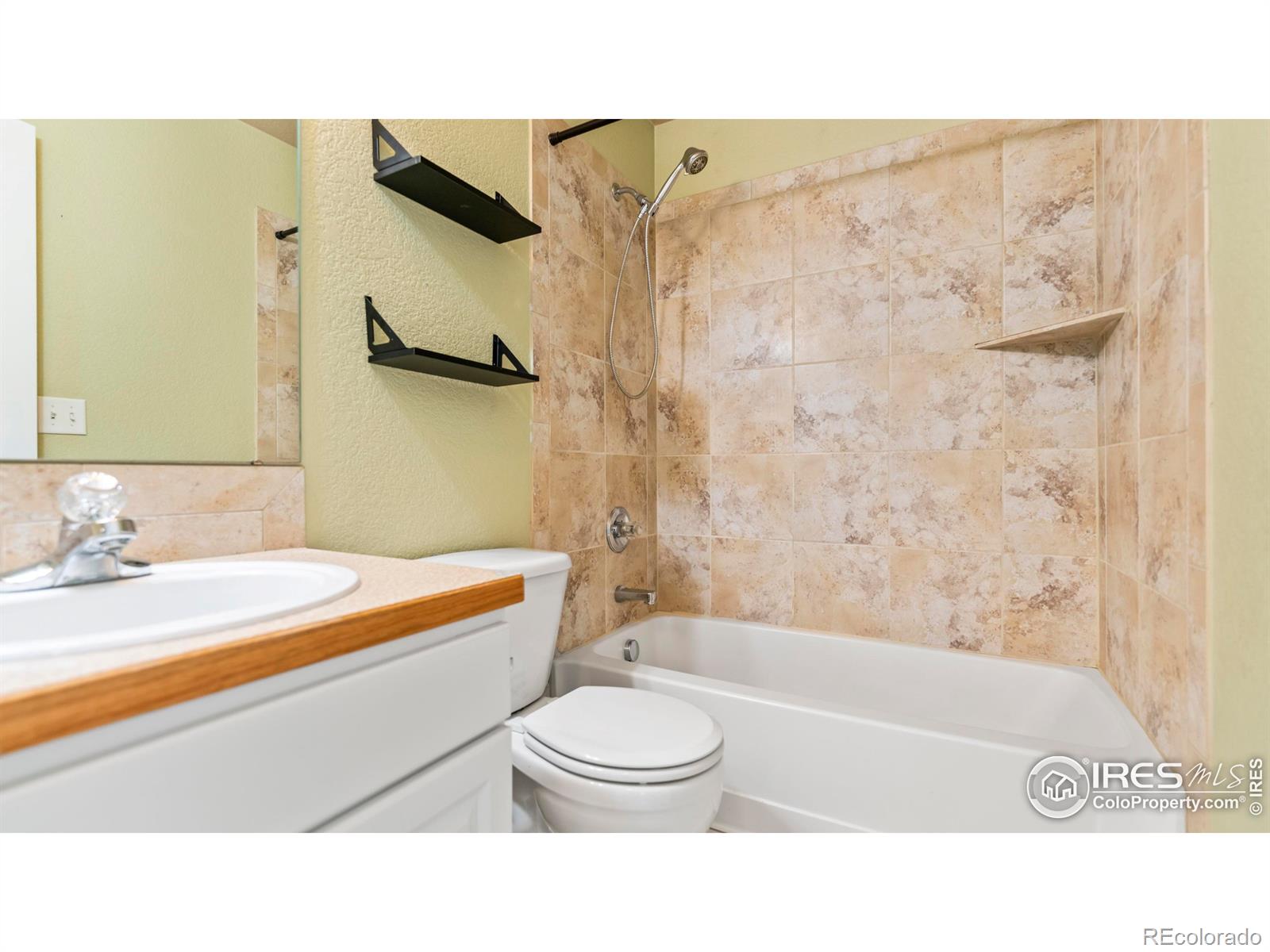 MLS Image #22 for 4313  onyx place,johnstown, Colorado