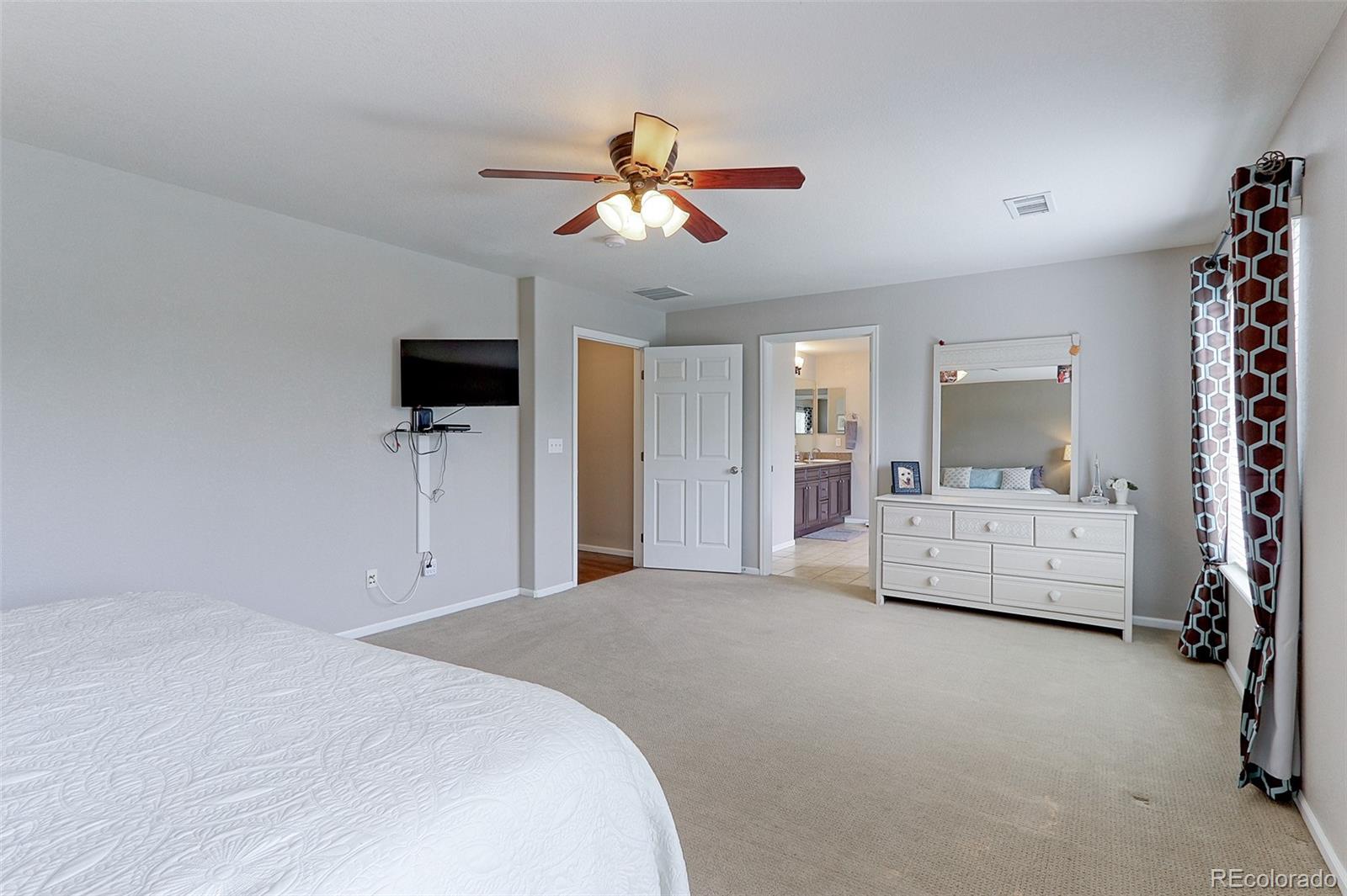 MLS Image #17 for 4687  longs court,broomfield, Colorado