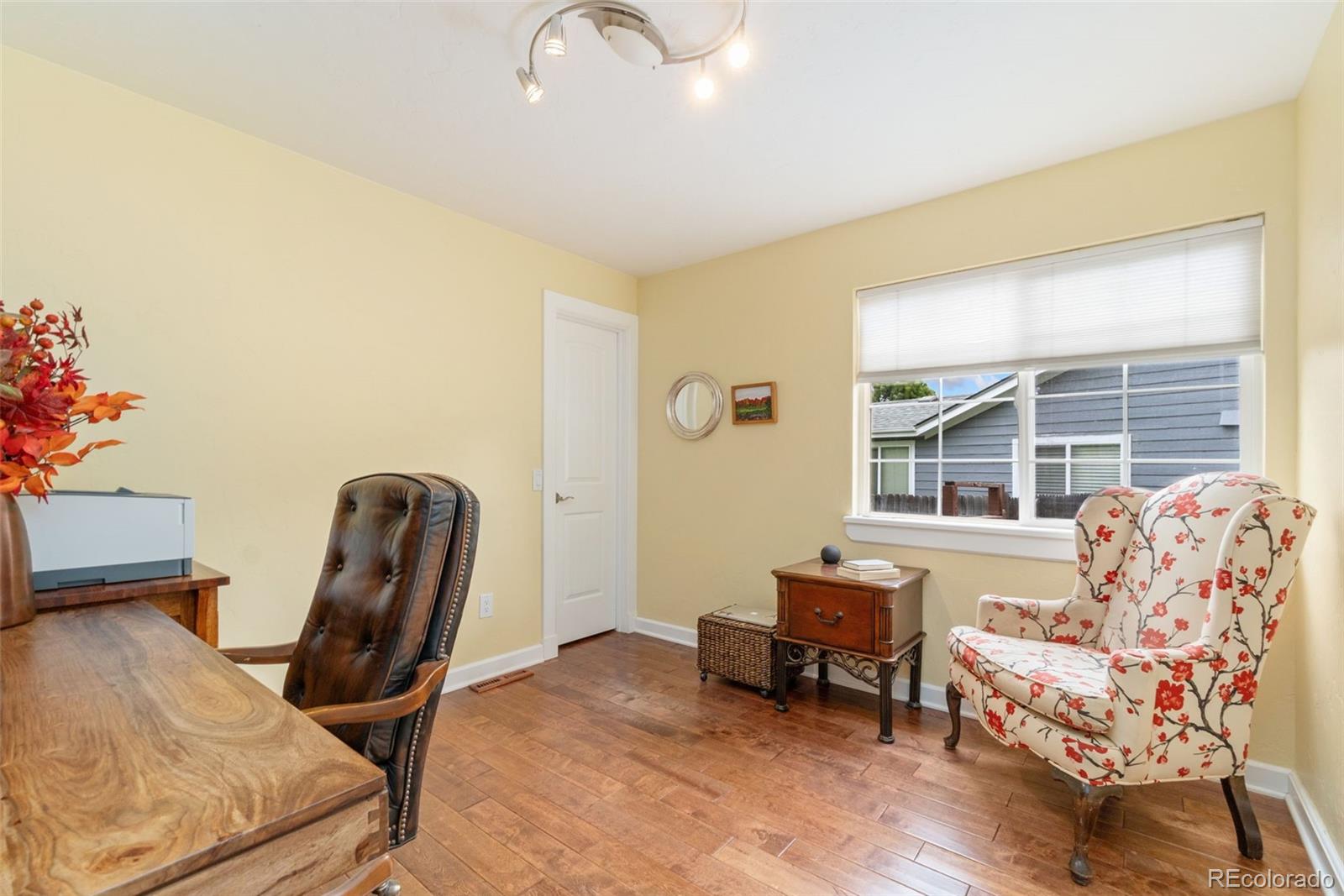 MLS Image #23 for 8200 s locust way,centennial, Colorado