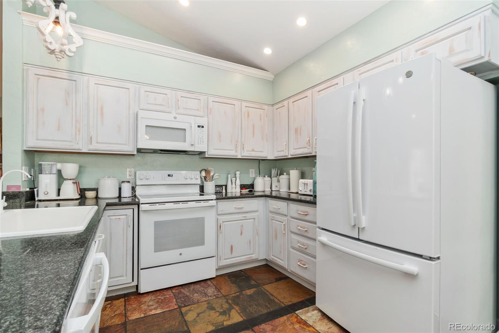 MLS Image #6 for 8200 s locust way,centennial, Colorado