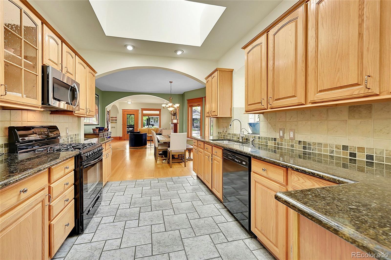 MLS Image #11 for 2557  dexter street,denver, Colorado