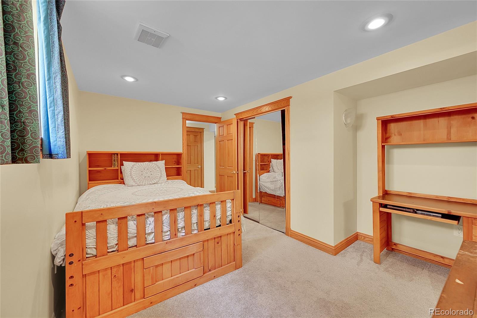 MLS Image #30 for 2557  dexter street,denver, Colorado