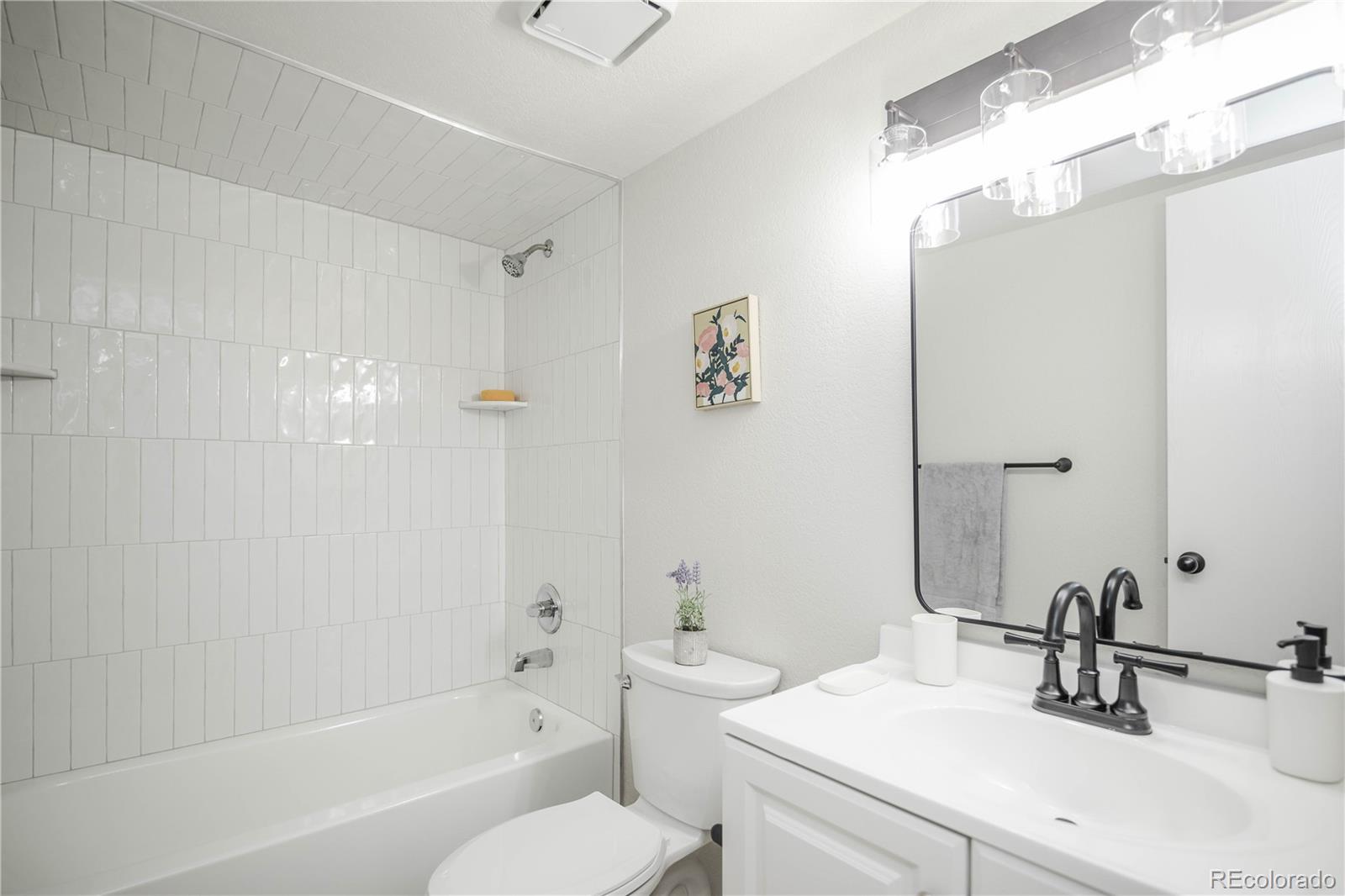 MLS Image #14 for 19385 e batavia place,aurora, Colorado