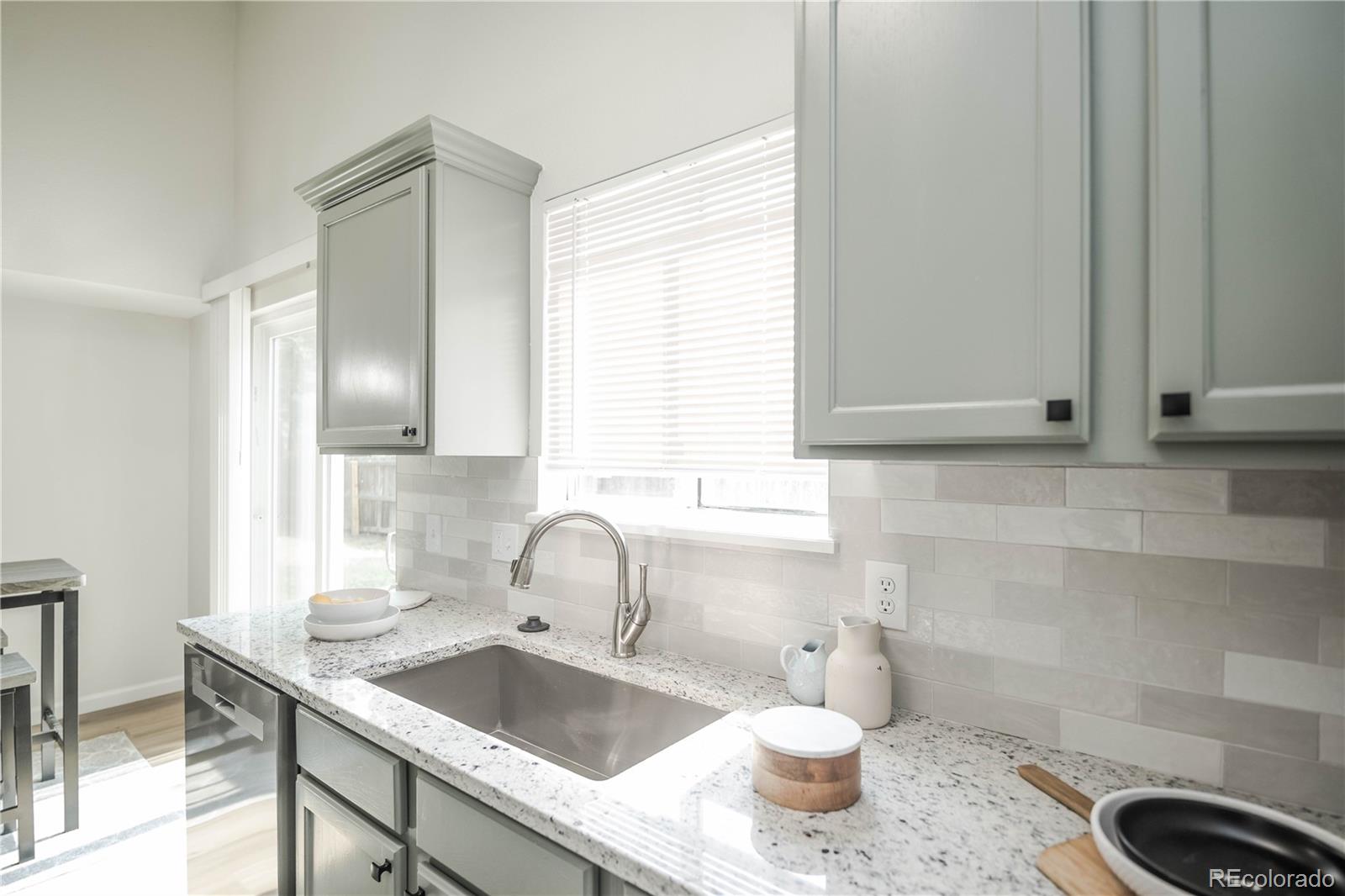 MLS Image #9 for 19385 e batavia place,aurora, Colorado