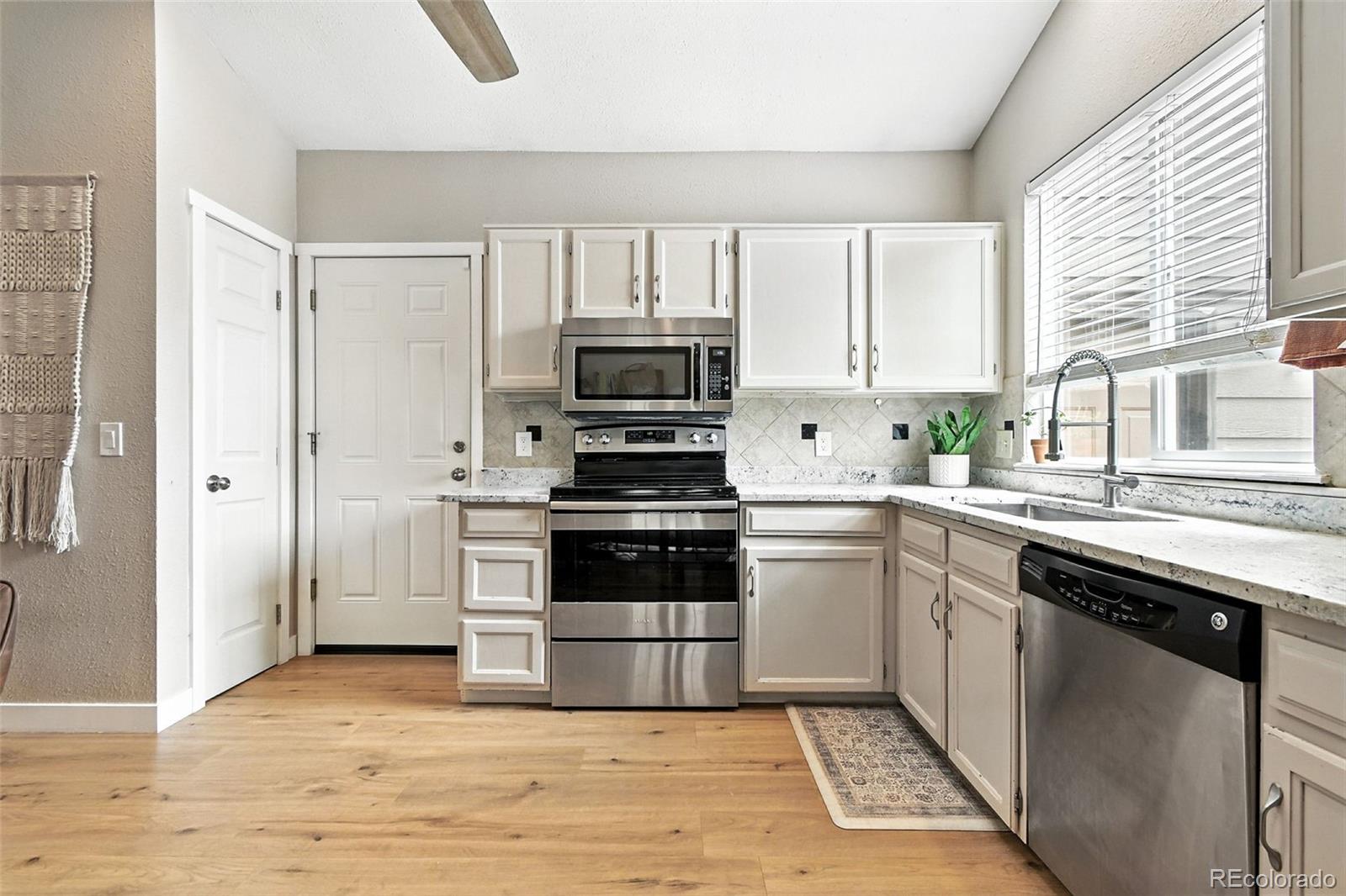 MLS Image #12 for 8621 s estes street,littleton, Colorado