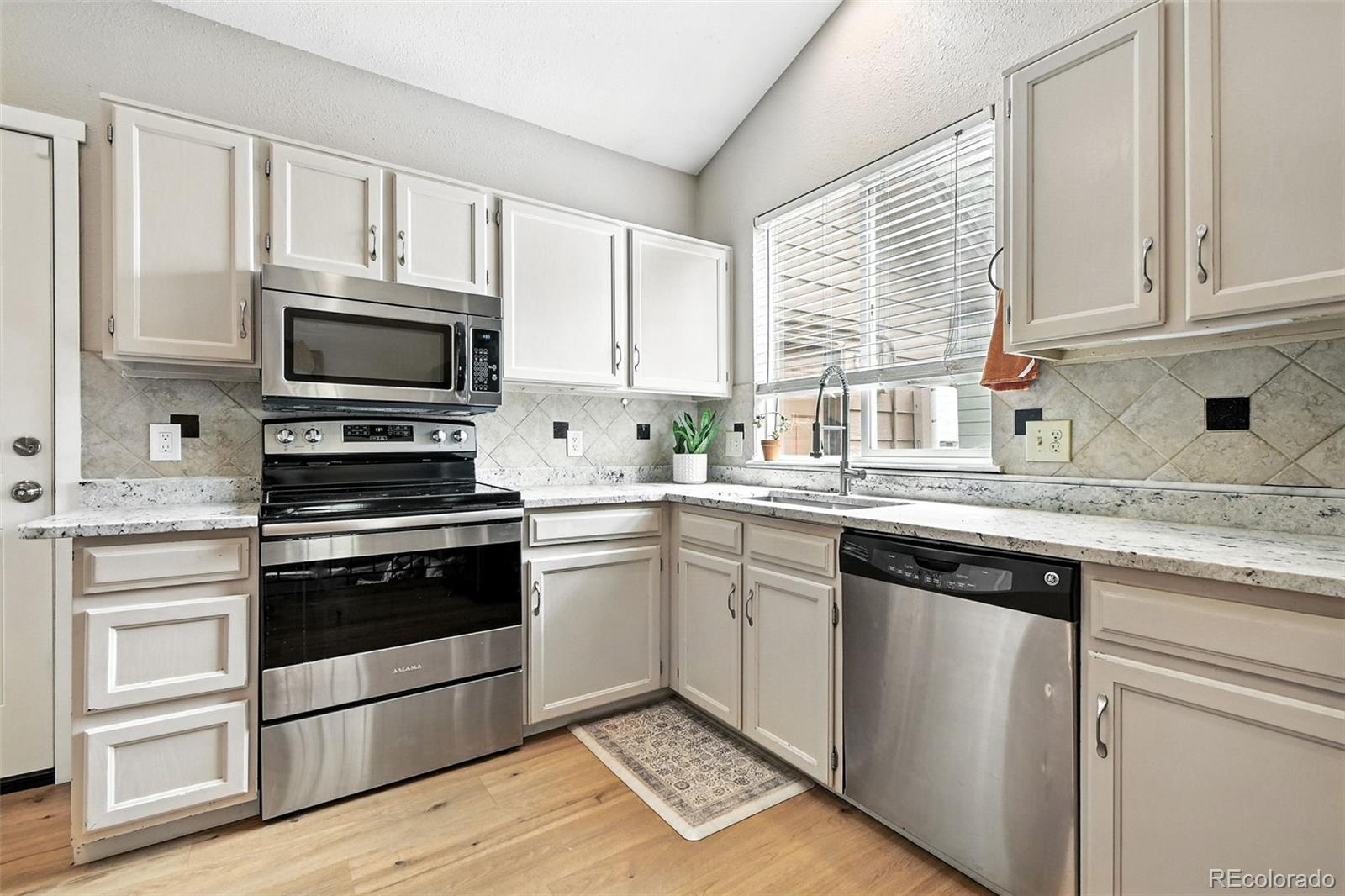 MLS Image #13 for 8621 s estes street,littleton, Colorado