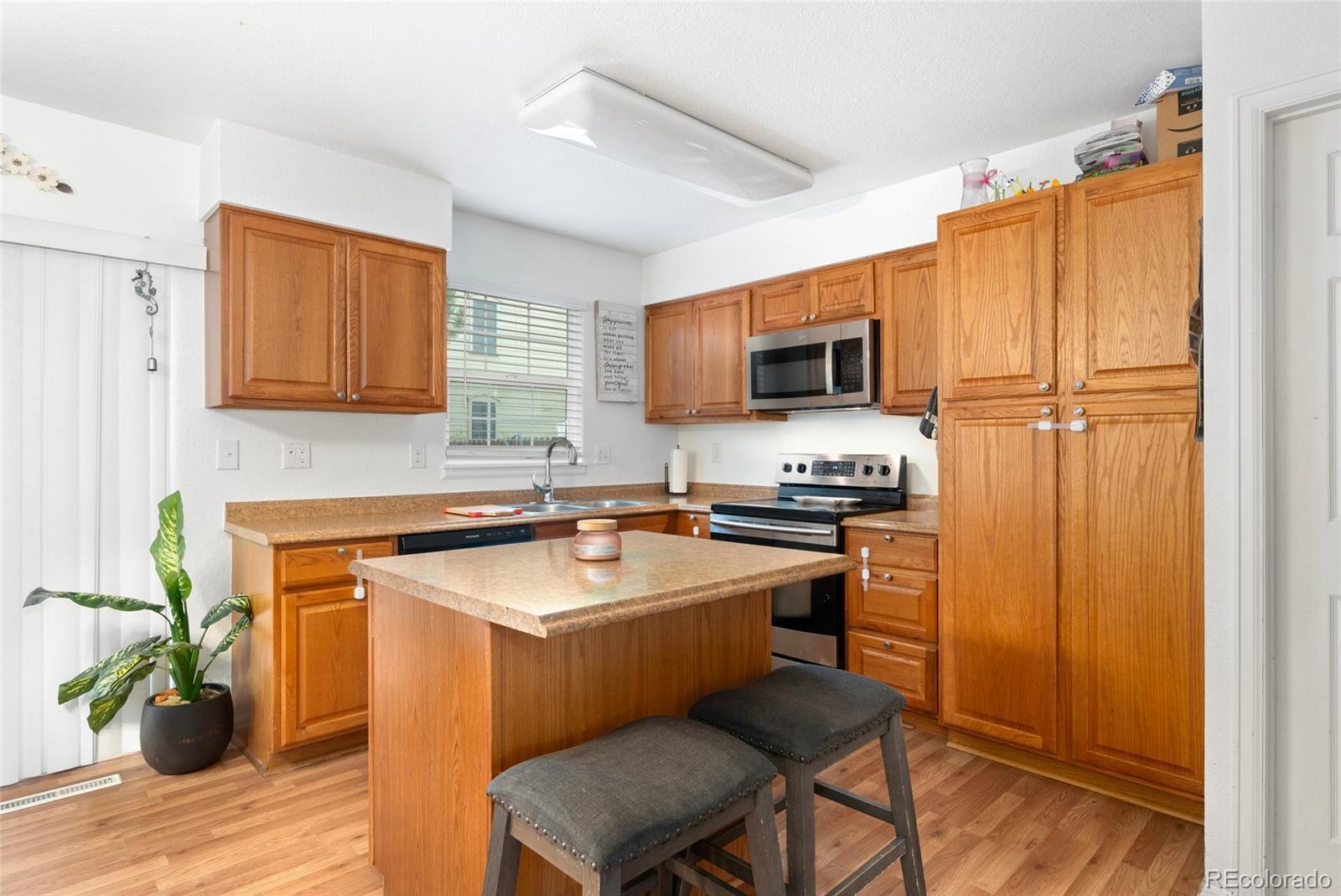 MLS Image #6 for 1649 s ivory circle,aurora, Colorado
