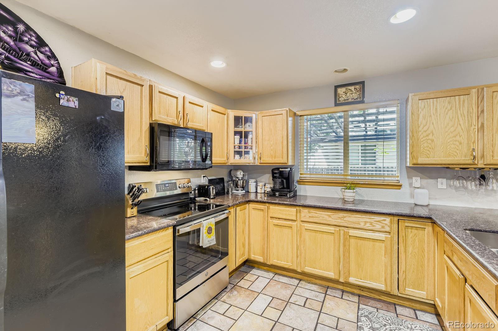 MLS Image #9 for 3925 w kenyon avenue,denver, Colorado