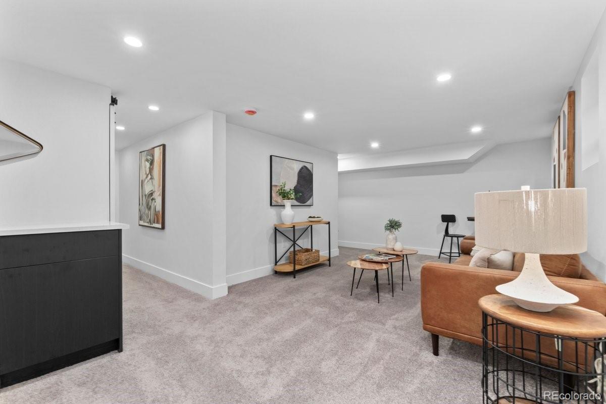 MLS Image #14 for 639  albion street,denver, Colorado
