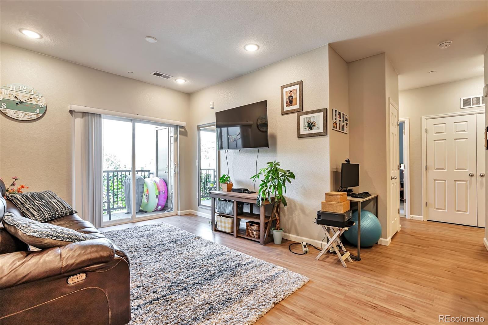 MLS Image #1 for 9981 w victoria place,littleton, Colorado