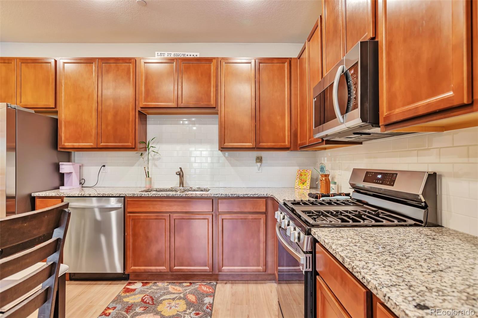 MLS Image #10 for 9981 w victoria place,littleton, Colorado
