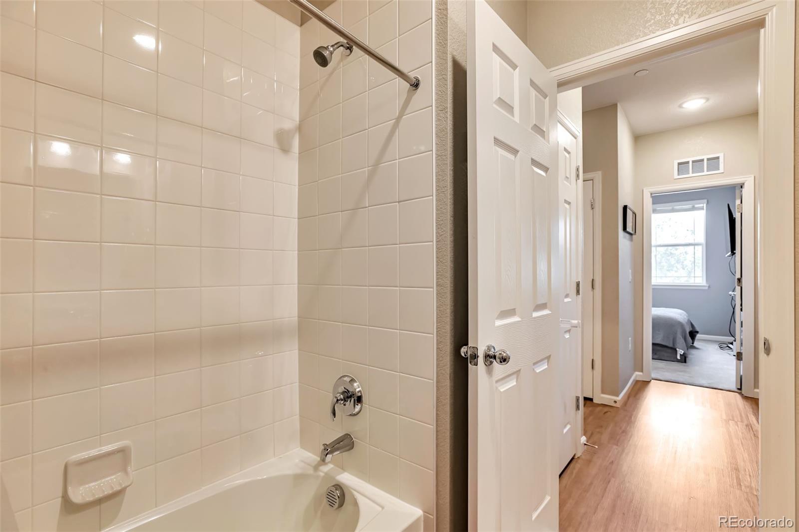 MLS Image #15 for 9981 w victoria place,littleton, Colorado