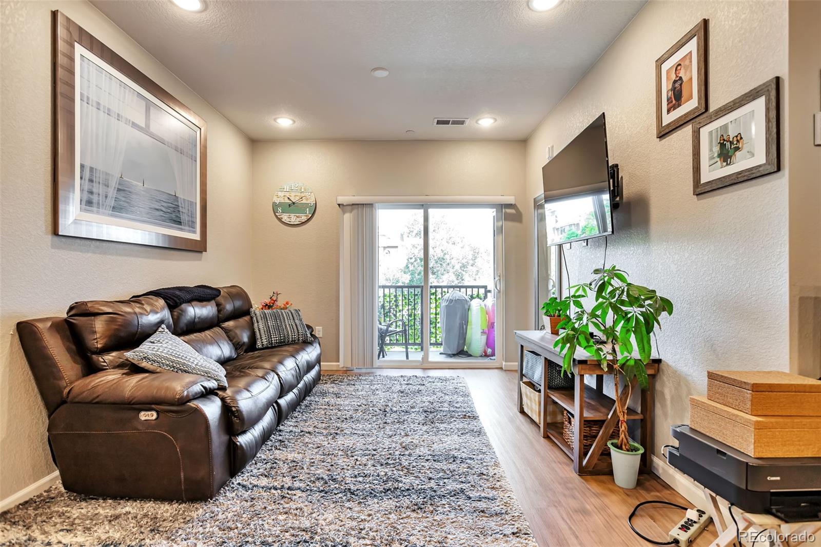 MLS Image #2 for 9981 w victoria place,littleton, Colorado