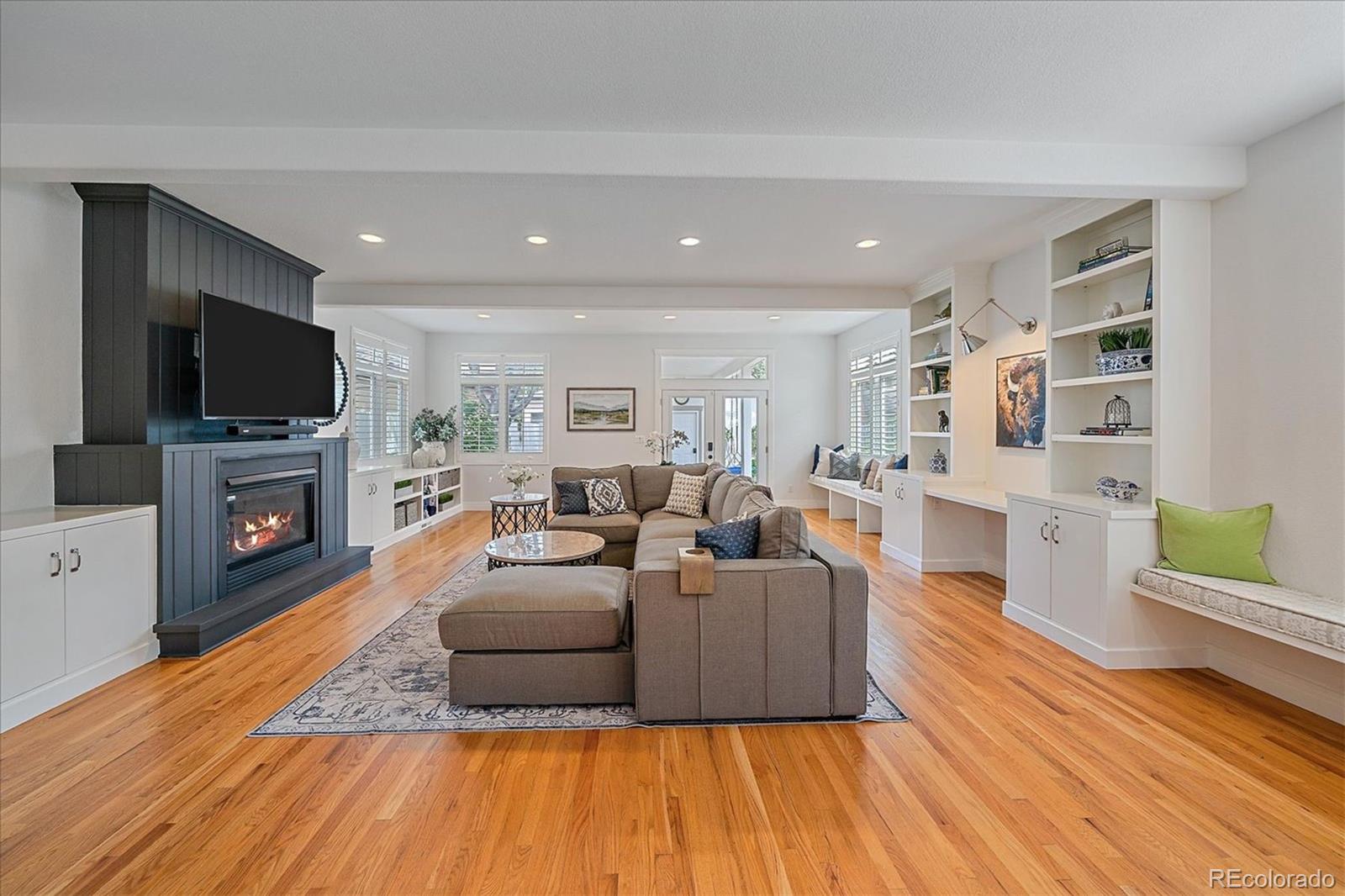 MLS Image #11 for 2340 s columbine street,denver, Colorado