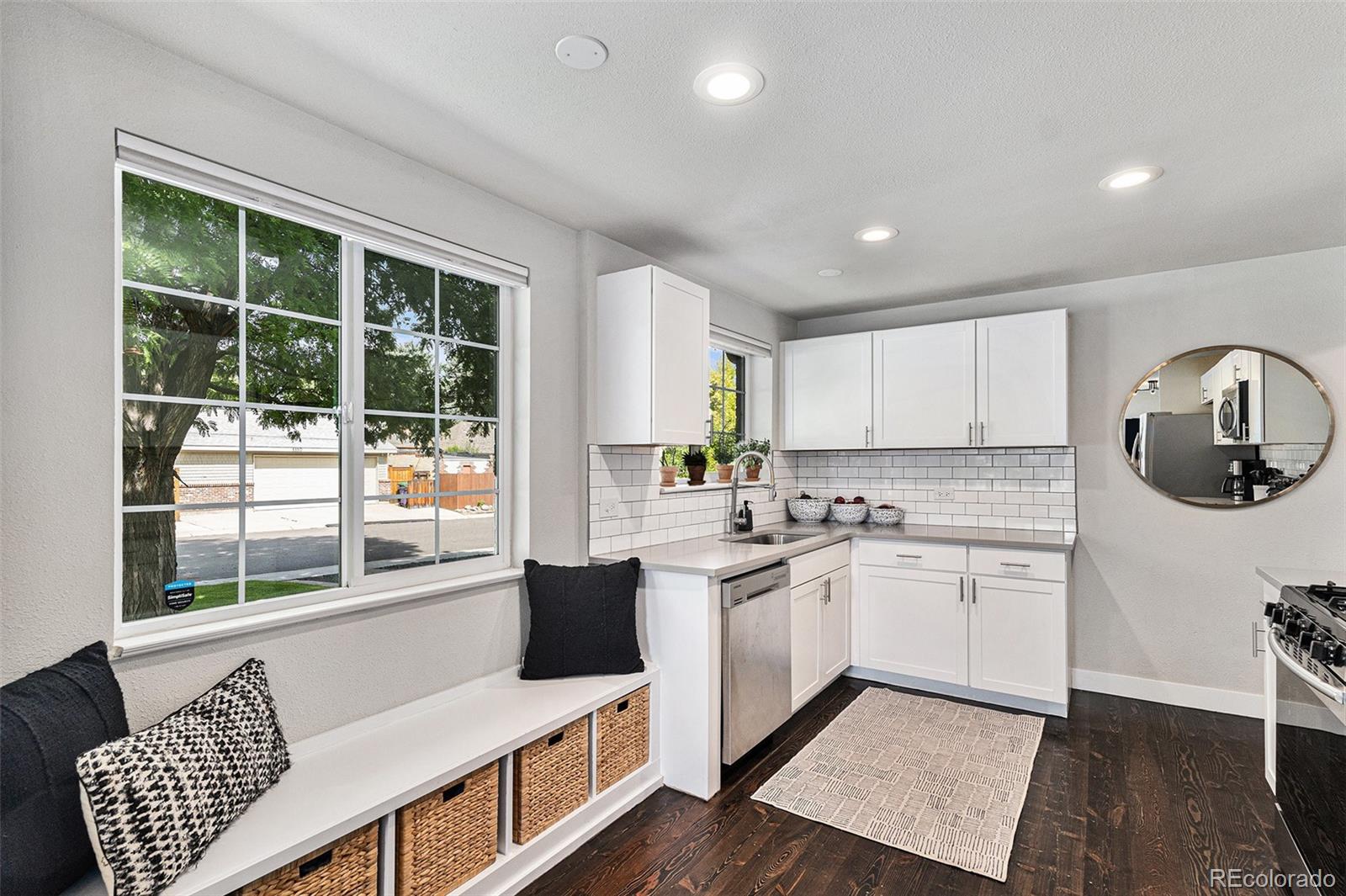 MLS Image #9 for 1100  ivanhoe street,denver, Colorado