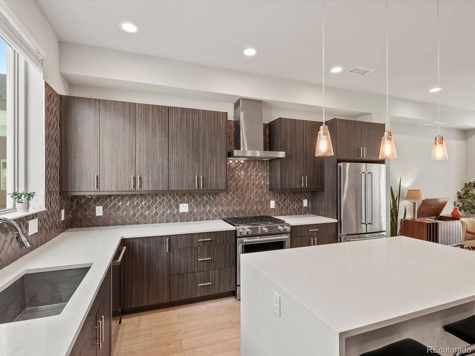 MLS Image #16 for 1014  acoma street,denver, Colorado