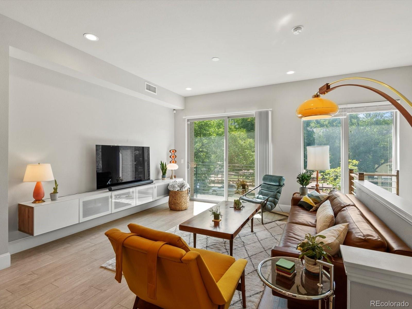 MLS Image #5 for 1014  acoma street,denver, Colorado