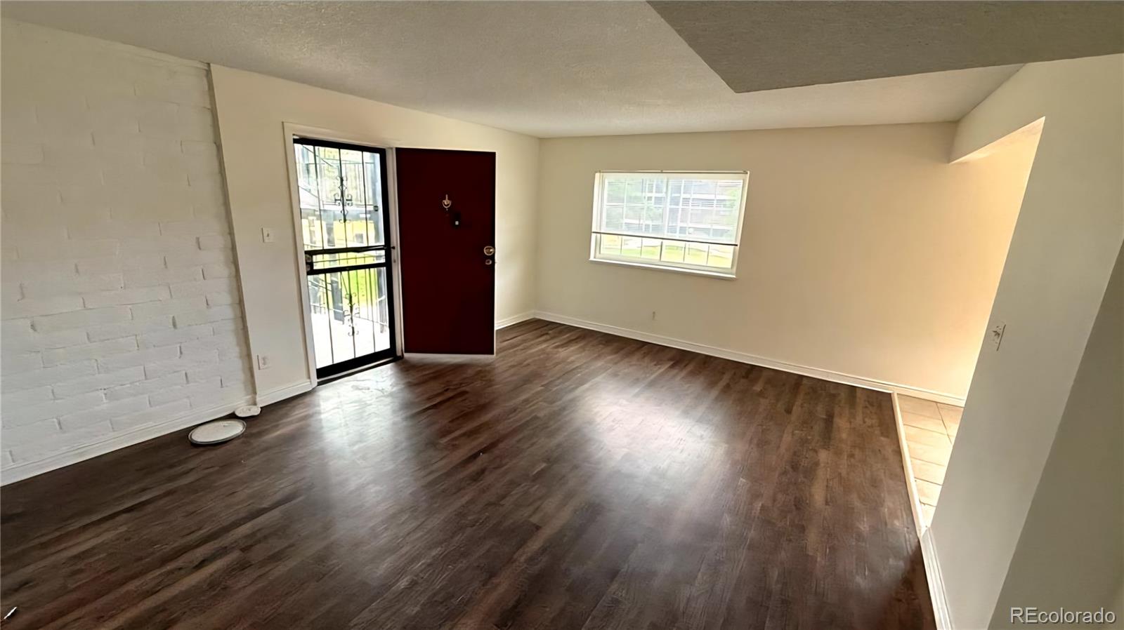 MLS Image #3 for 6800 e tennessee avenue,denver, Colorado