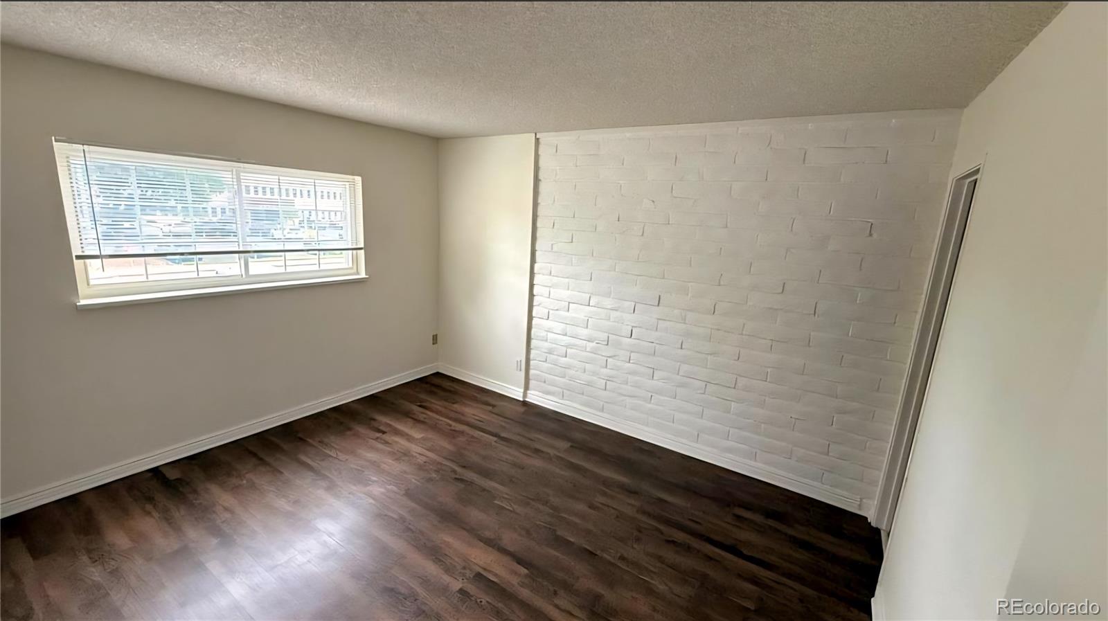 MLS Image #4 for 6800 e tennessee avenue,denver, Colorado