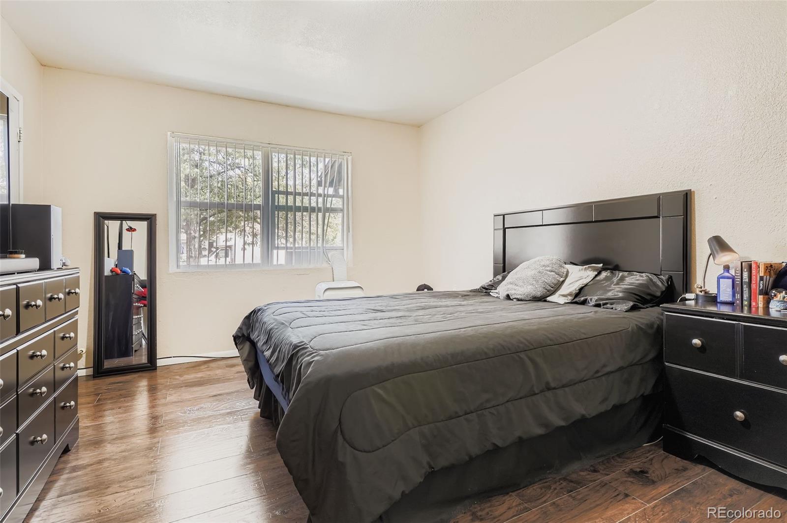 MLS Image #17 for 899  troy street,aurora, Colorado