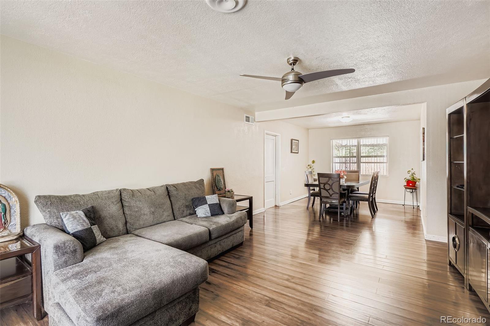 MLS Image #4 for 899  troy street,aurora, Colorado