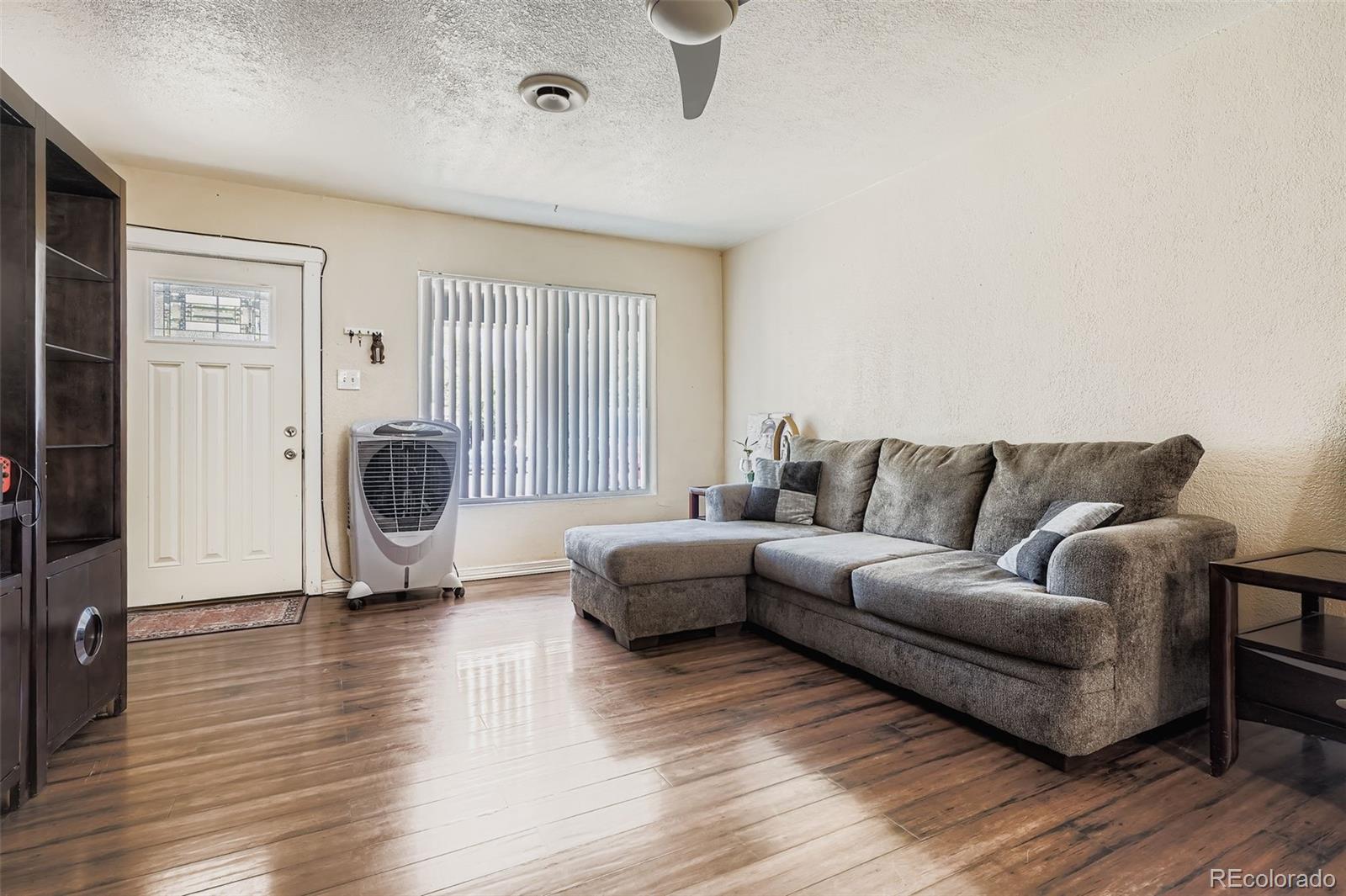 MLS Image #5 for 899  troy street,aurora, Colorado