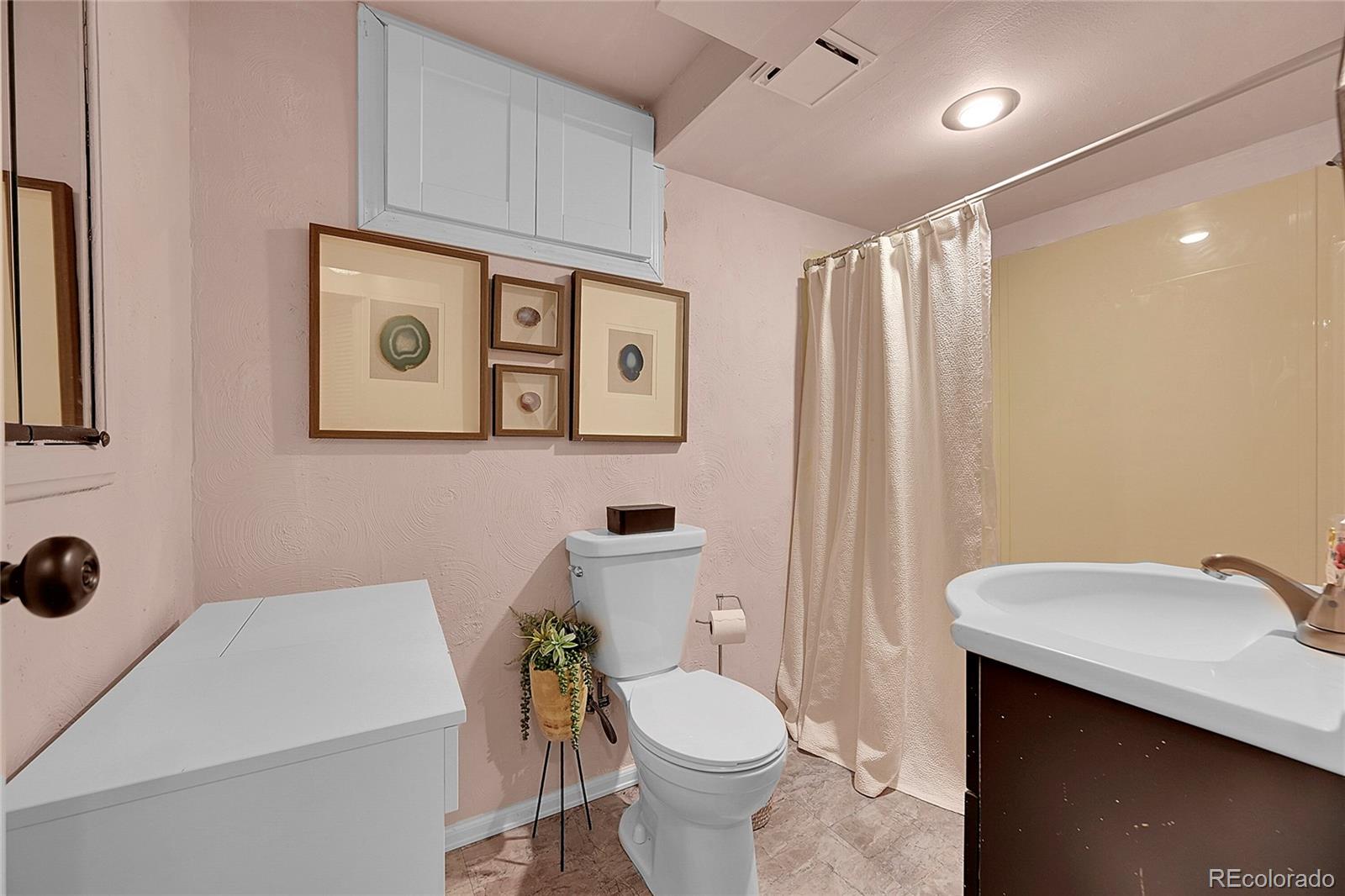 MLS Image #19 for 7887 s trenton street,centennial, Colorado
