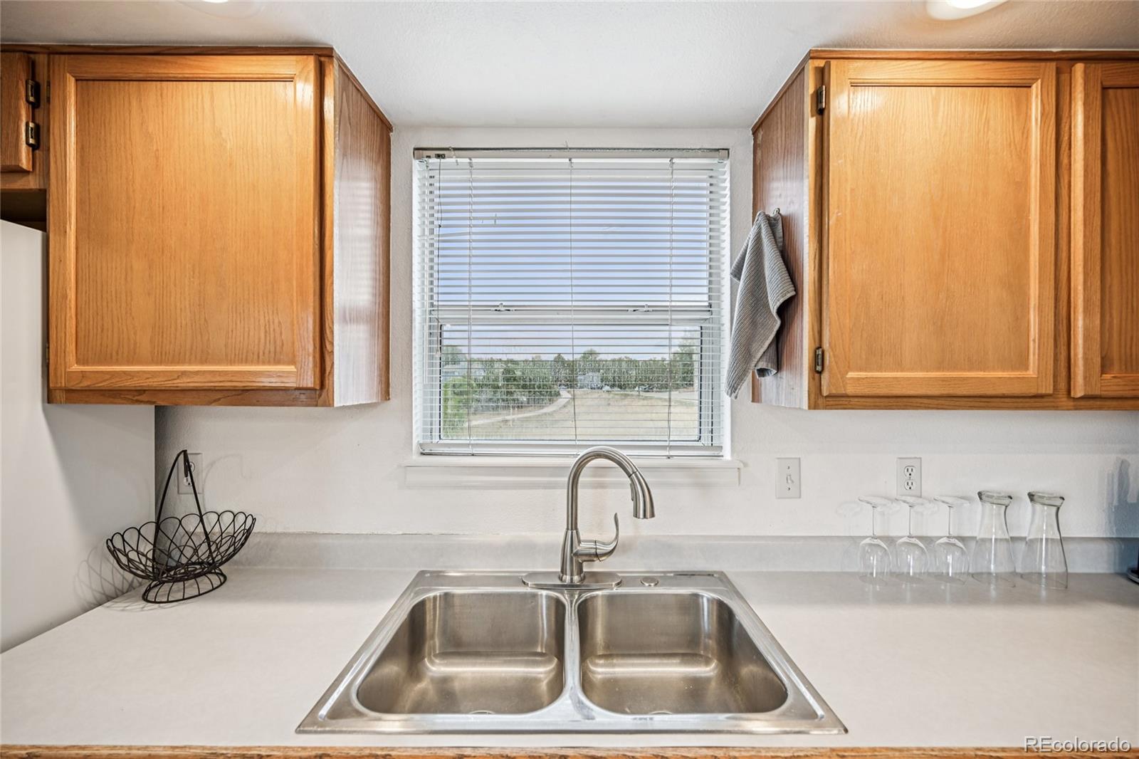 MLS Image #15 for 1792 e 97th avenue,thornton, Colorado