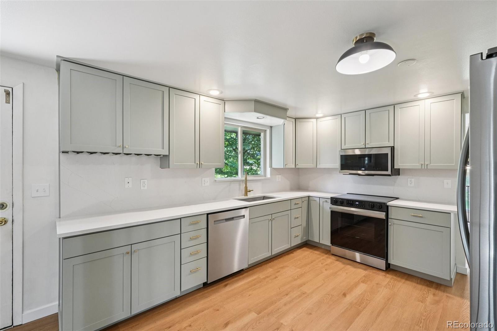 MLS Image #9 for 1423  tweed street,colorado springs, Colorado