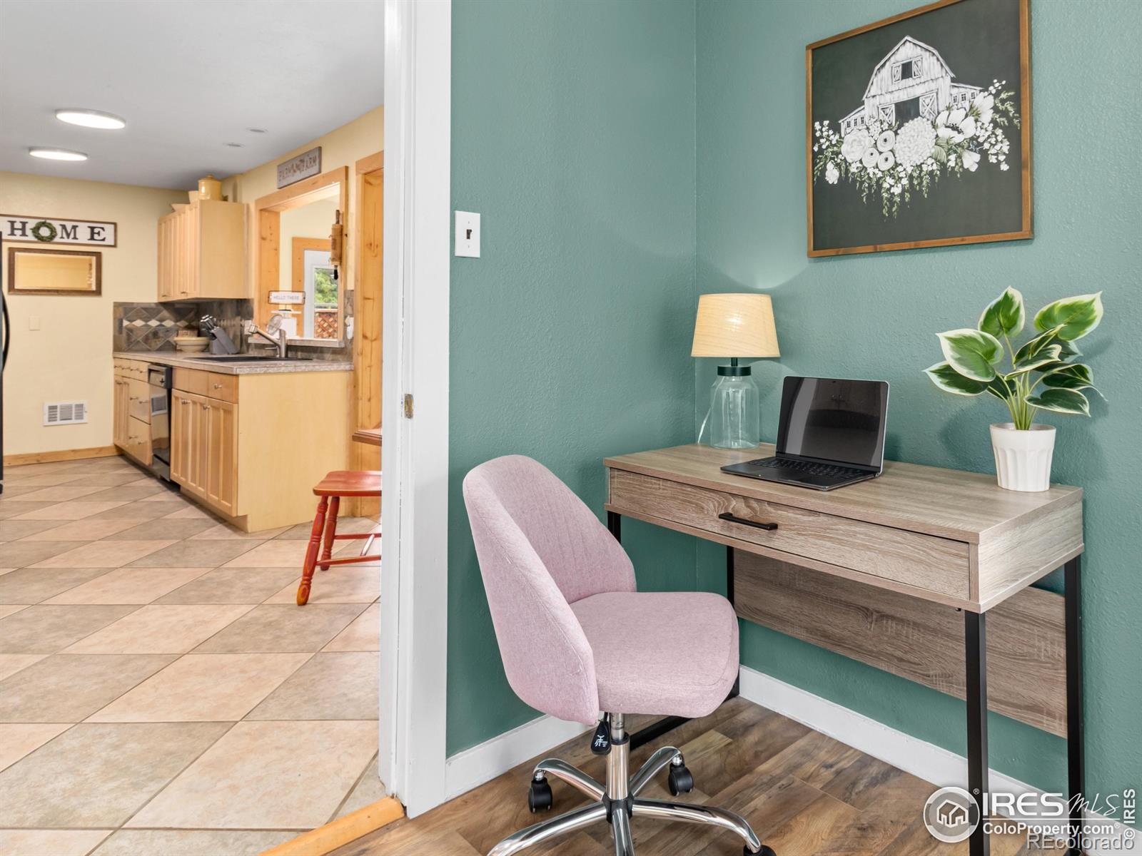 MLS Image #17 for 260  south court,estes park, Colorado