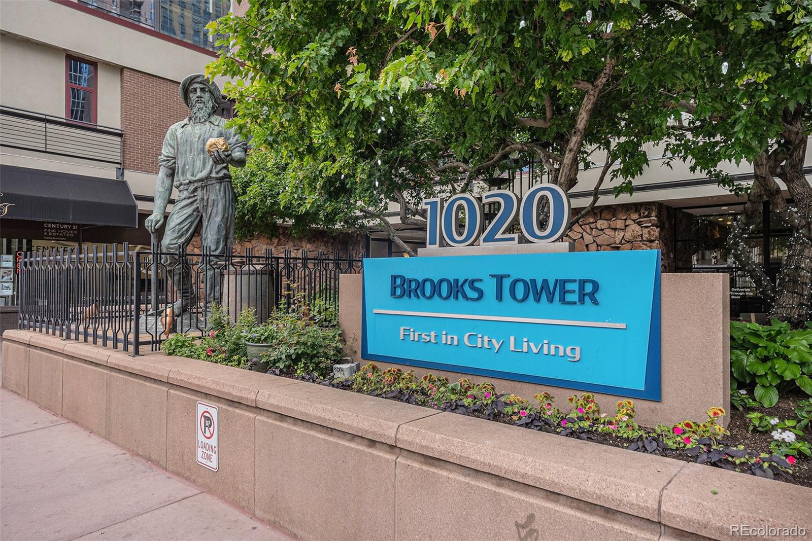 MLS Image #4 for 1020  15th street,denver, Colorado