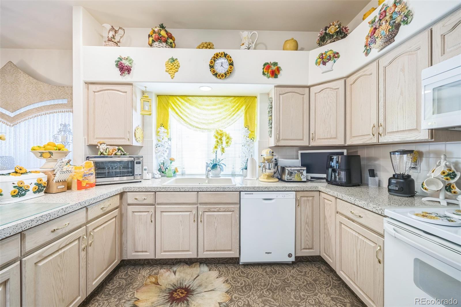 MLS Image #14 for 5891  tradewind point,colorado springs, Colorado