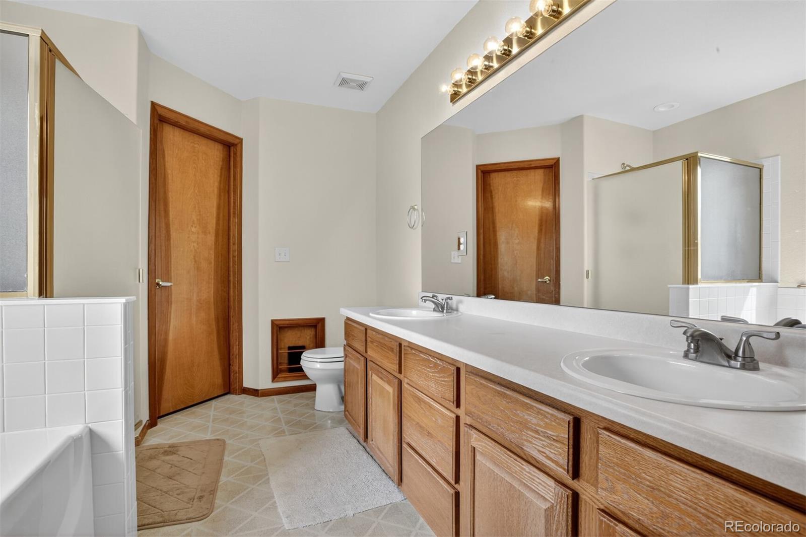 MLS Image #13 for 11163  navajo street,northglenn, Colorado