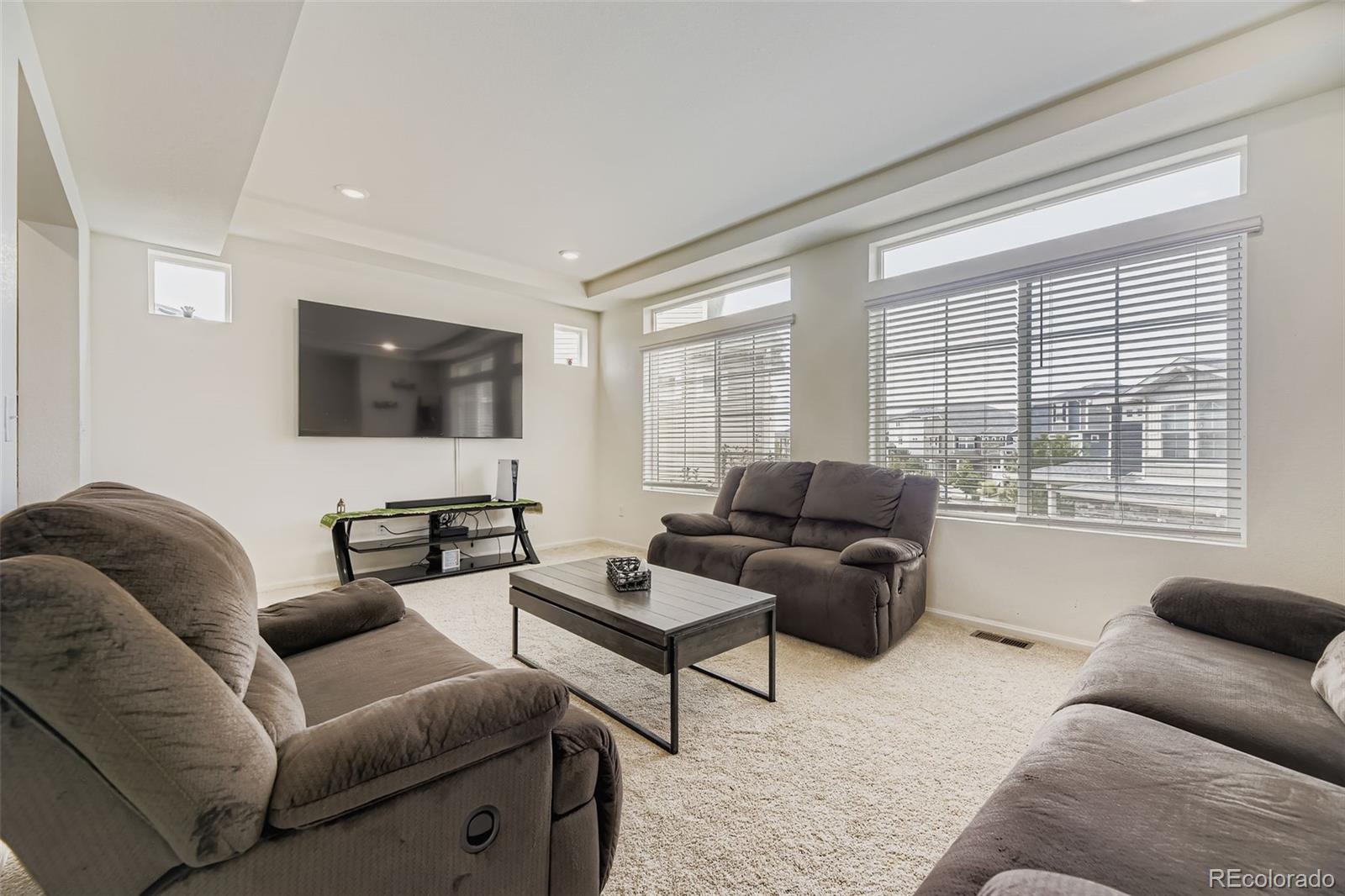 MLS Image #5 for 21865 e 44th place,aurora, Colorado