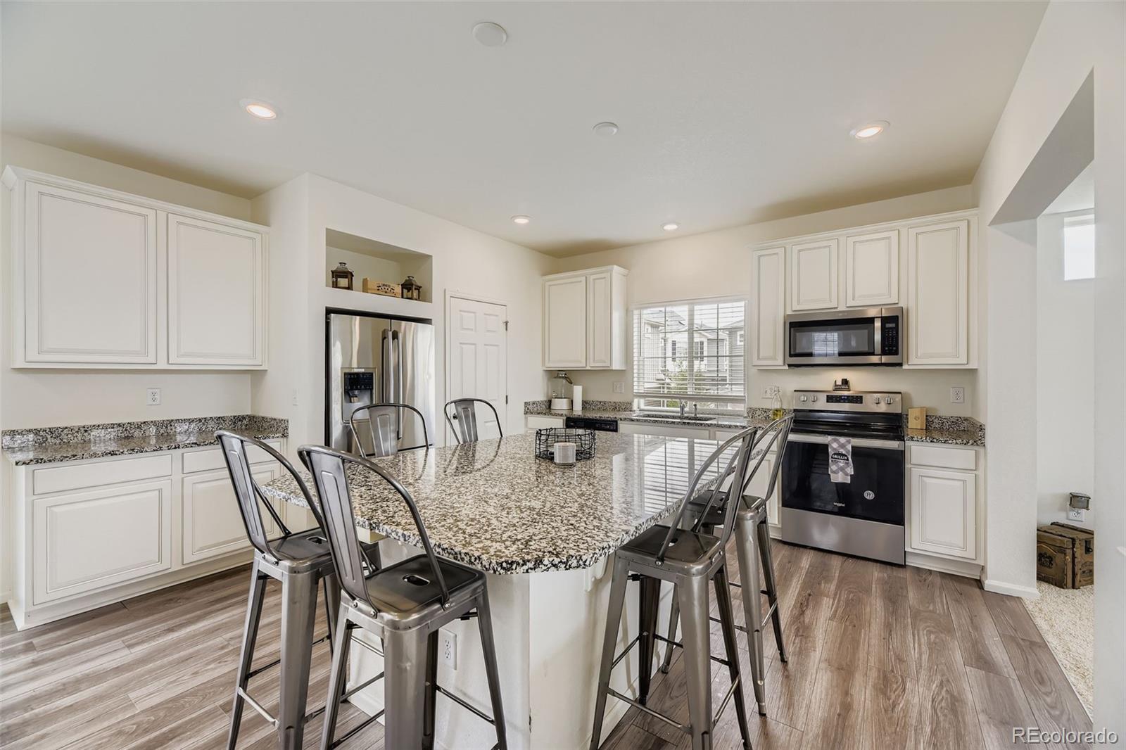 MLS Image #8 for 21865 e 44th place,aurora, Colorado