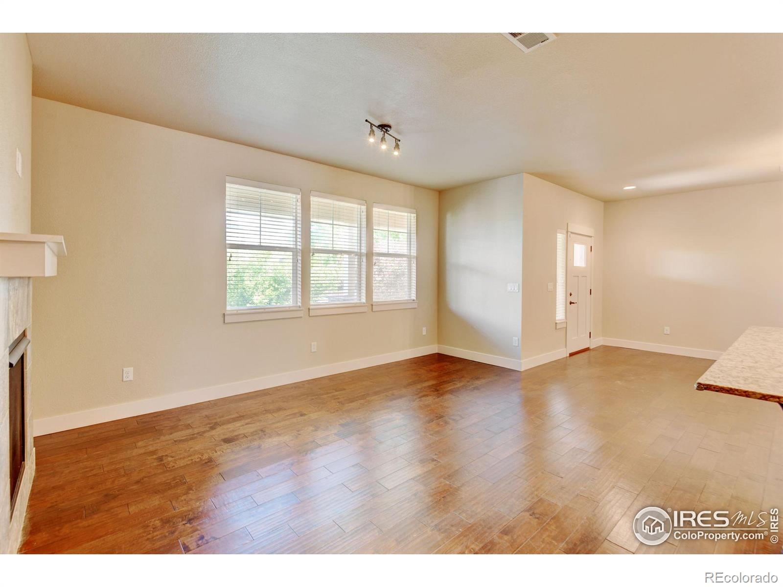 MLS Image #11 for 2107  sandbur drive,fort collins, Colorado