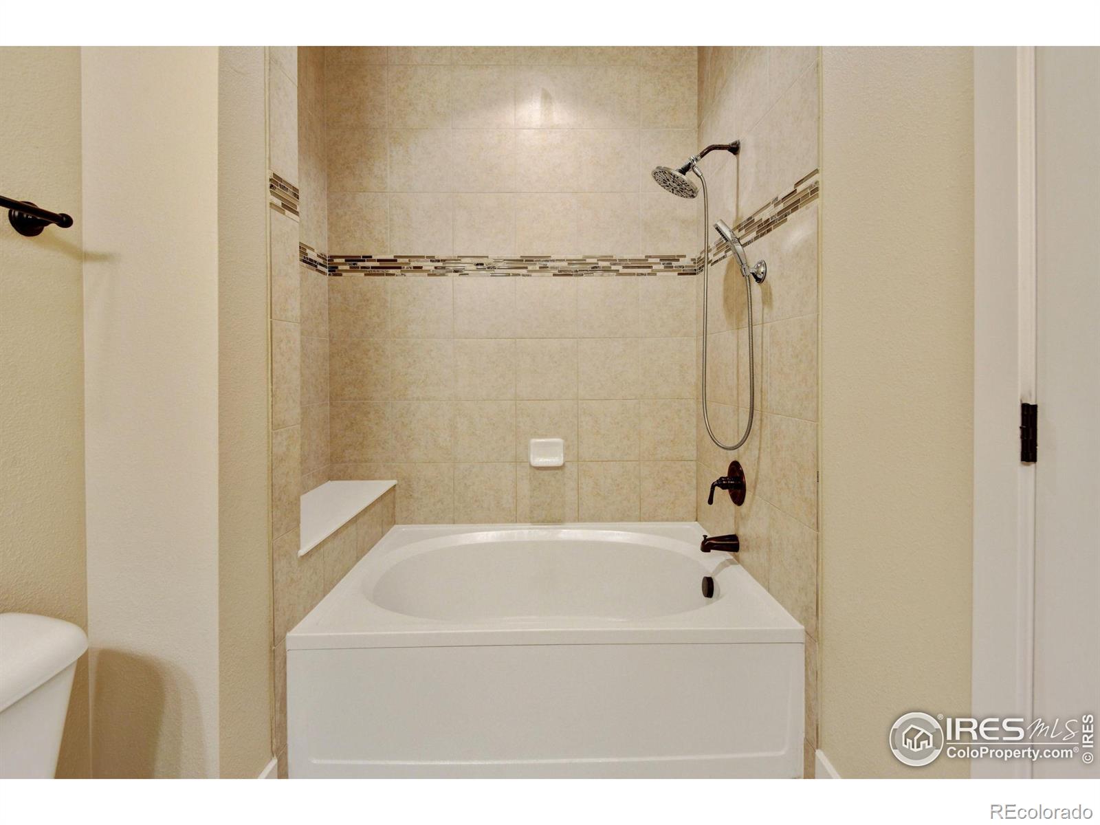 MLS Image #20 for 2107  sandbur drive,fort collins, Colorado