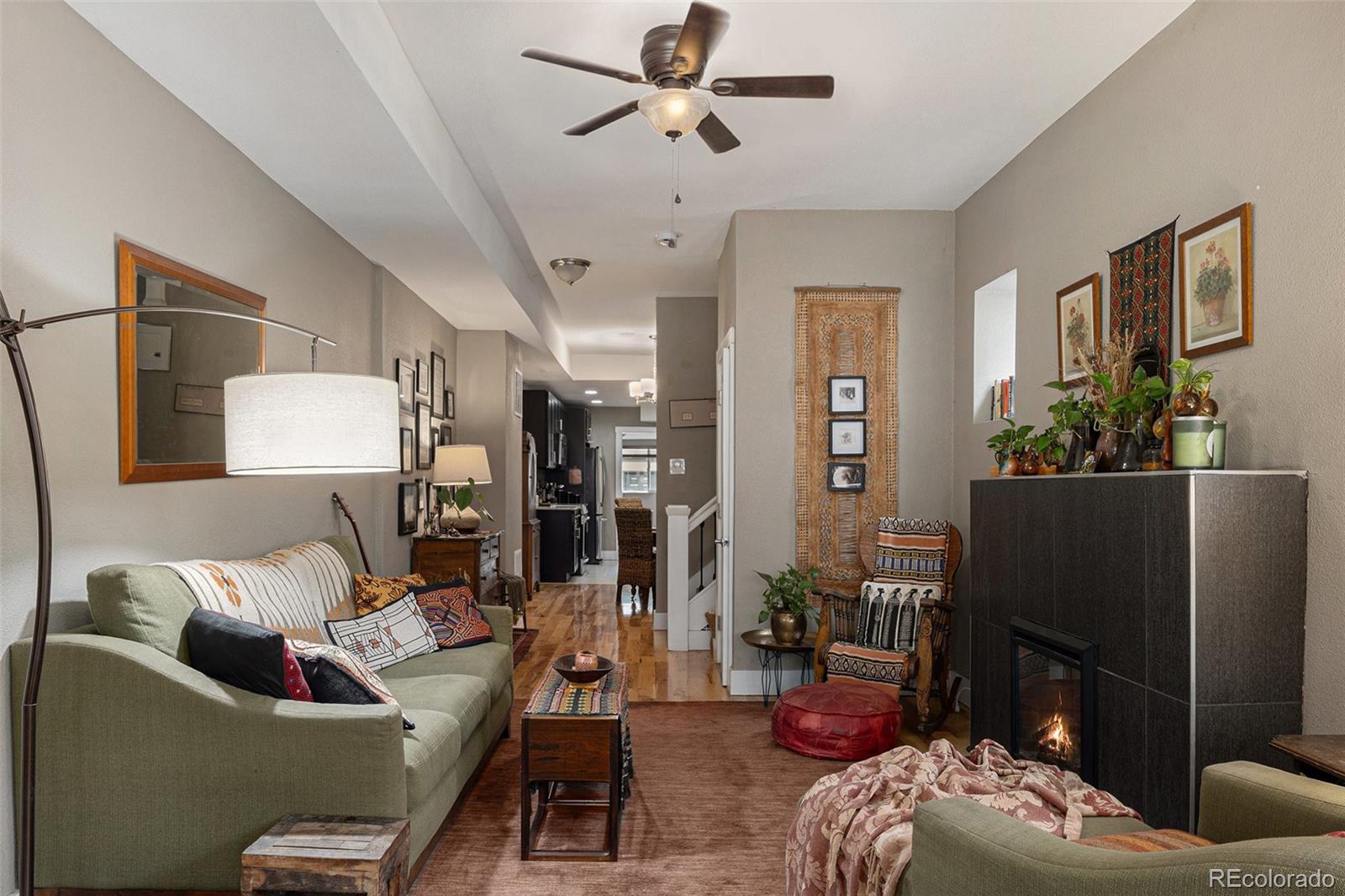 MLS Image #2 for 1220 n logan street,denver, Colorado