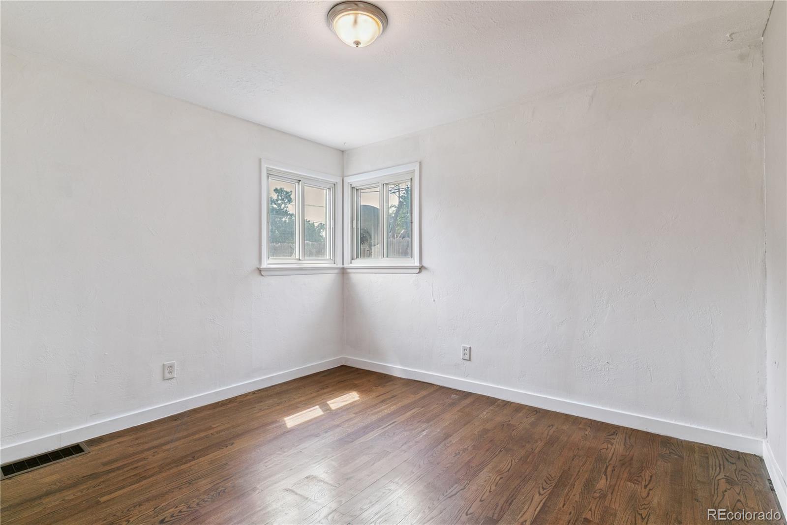 MLS Image #11 for 2288  lima street,aurora, Colorado