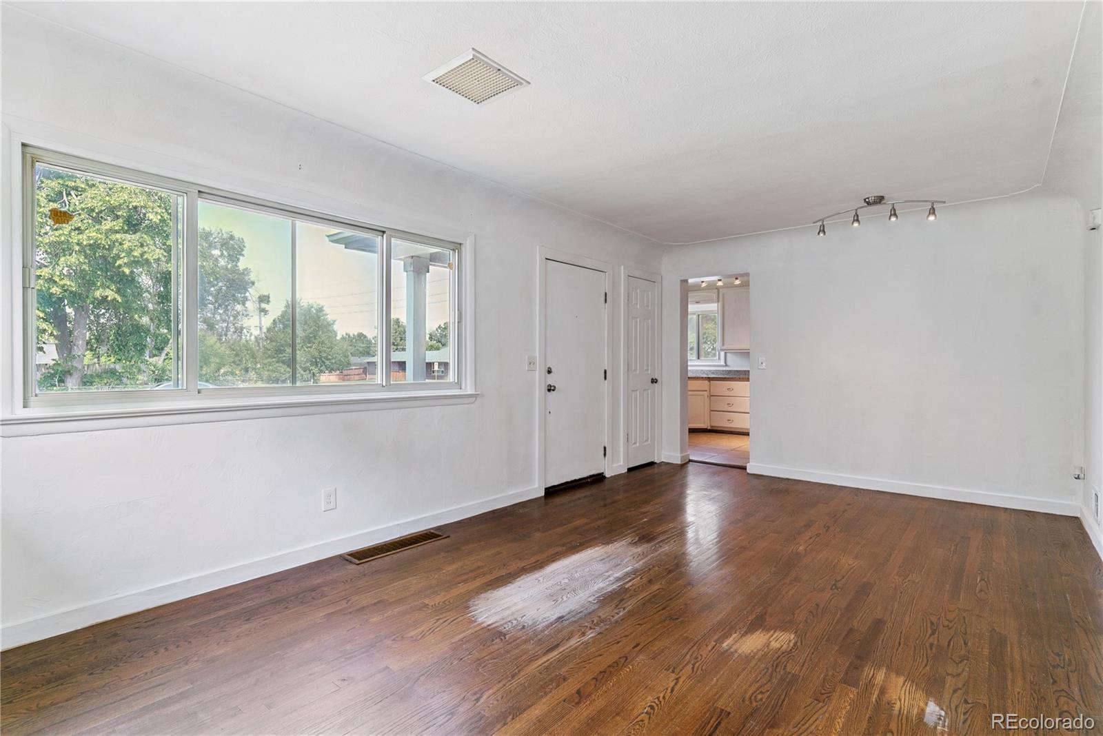 MLS Image #4 for 2288  lima street,aurora, Colorado