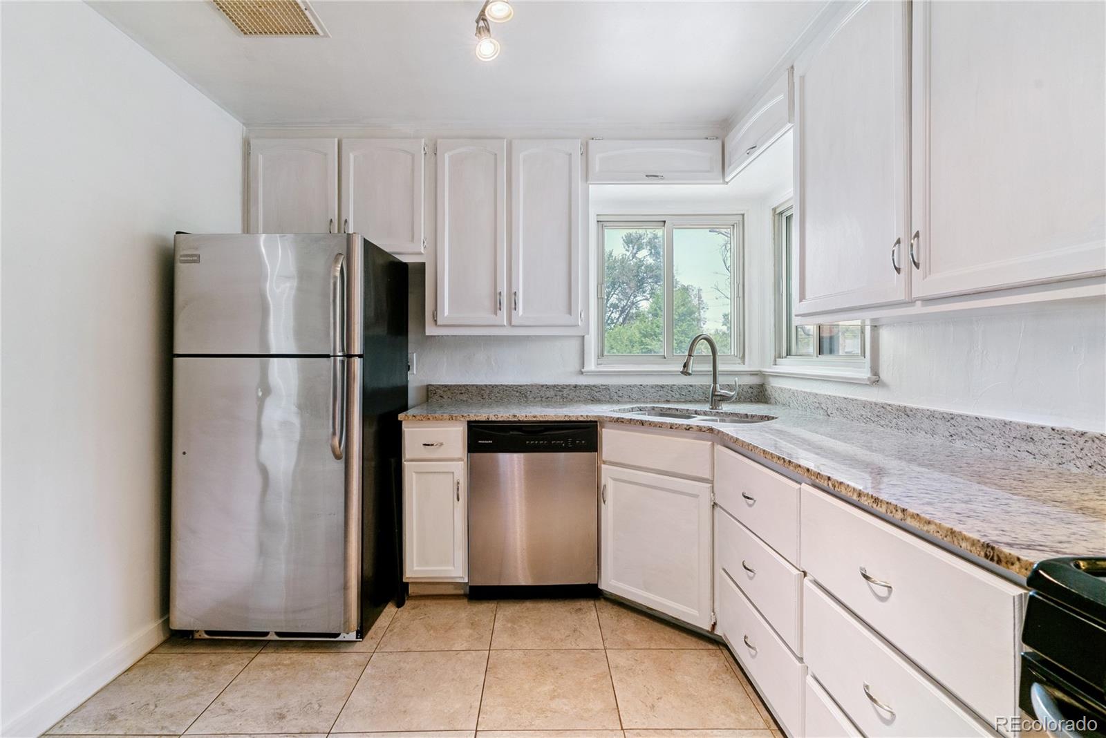 MLS Image #9 for 2288  lima street,aurora, Colorado