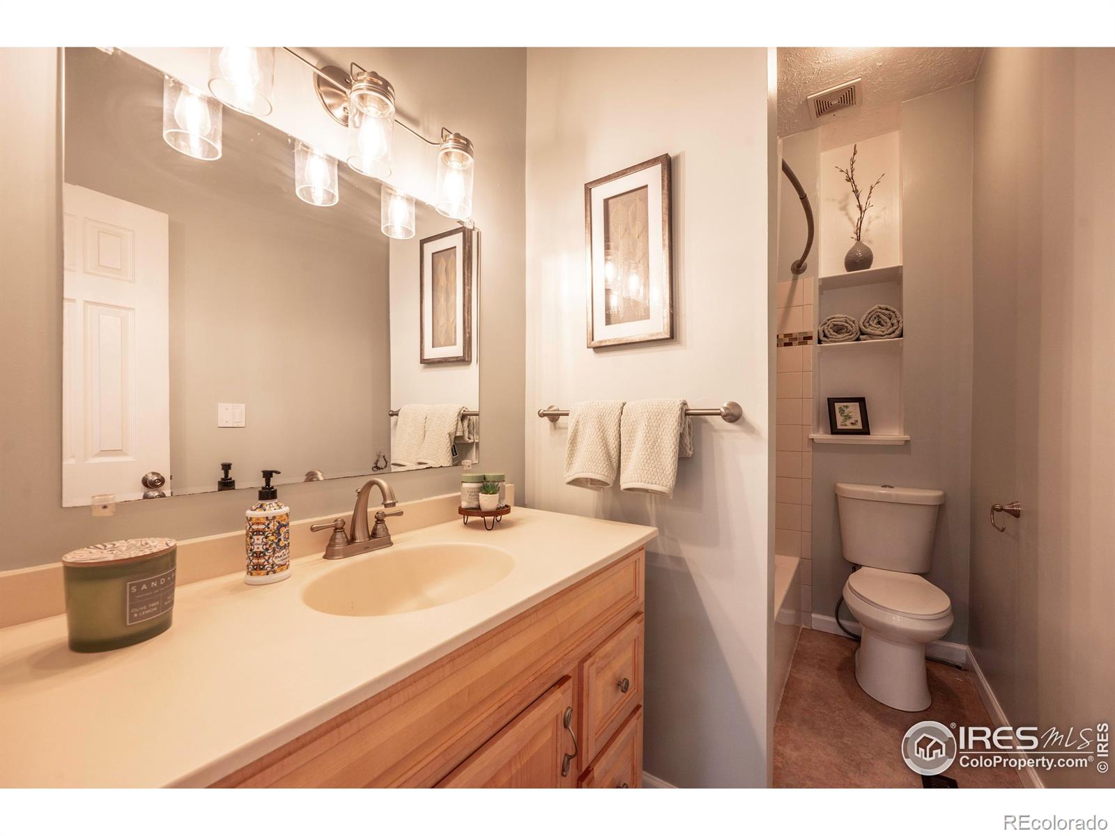 MLS Image #24 for 836  emery street,longmont, Colorado