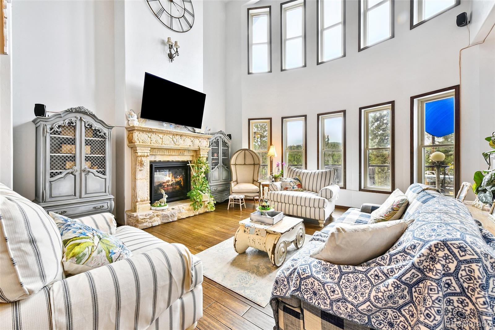 MLS Image #10 for 549  mohawk heights,florissant, Colorado