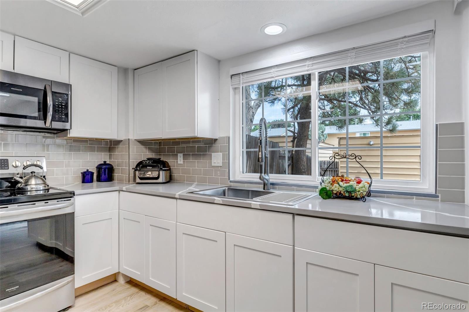 MLS Image #10 for 1195 s troy street,aurora, Colorado