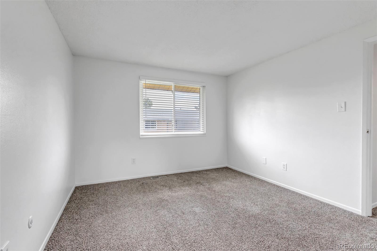 MLS Image #22 for 1195 s troy street,aurora, Colorado