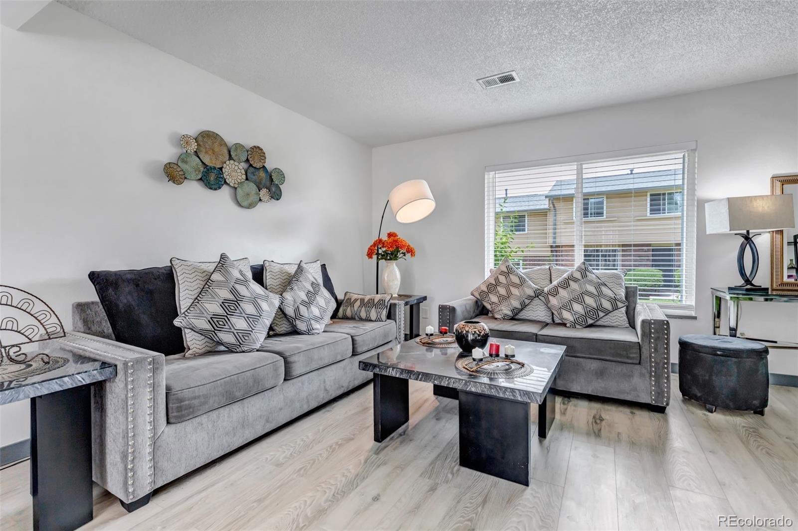 MLS Image #6 for 1195 s troy street,aurora, Colorado